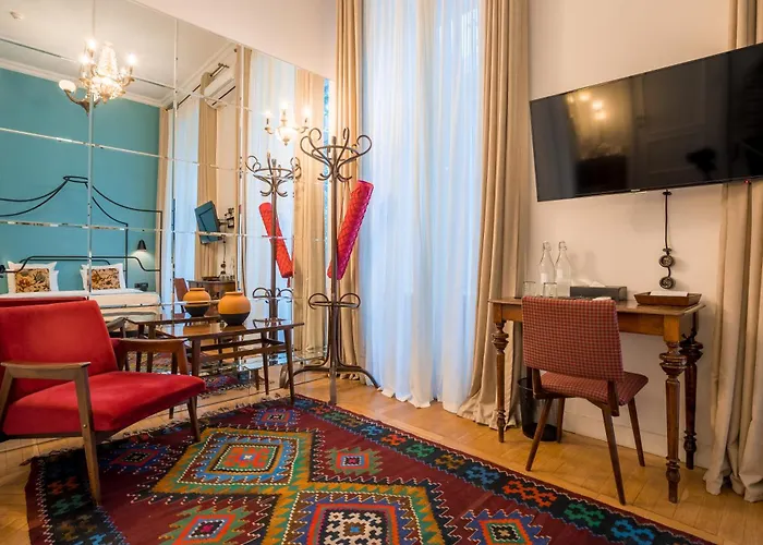 Communal Hotel Sololaki