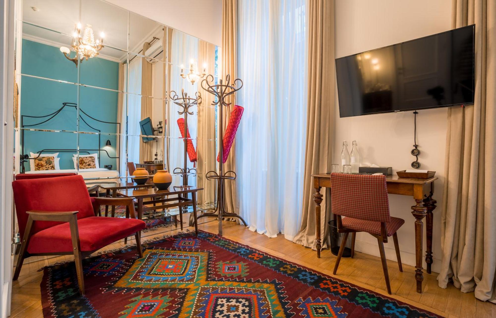 Communal Sololaki Hotel